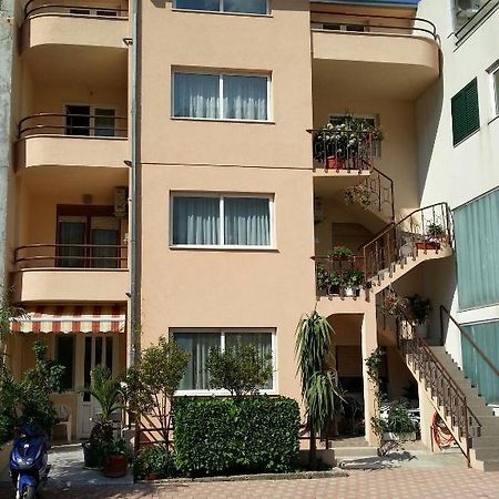 Apartments Deak ماكارسكا المظهر الخارجي الصورة