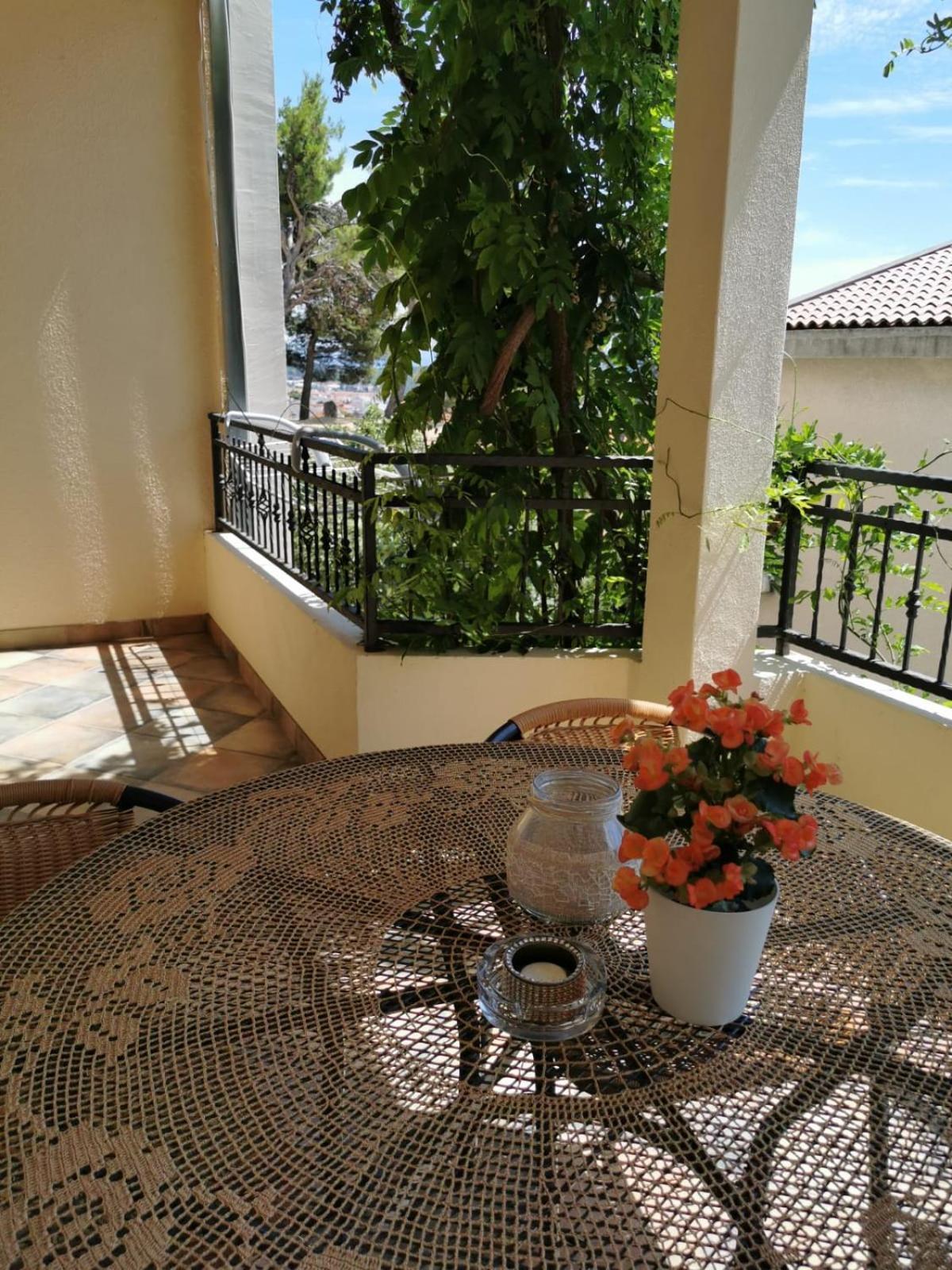 Apartments Deak ماكارسكا الغرفة الصورة