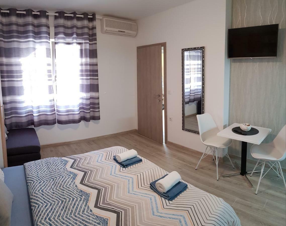 Apartments Deak ماكارسكا المظهر الخارجي الصورة